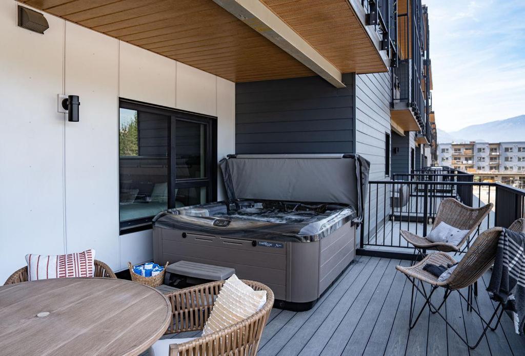 Appartement Ghost Peak By Revelstoke Vacations Extérieur photo